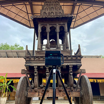 3D scanning a historic temple chariot at the National Crafts Museum